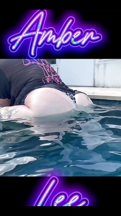 Amber Lee Wet Wet