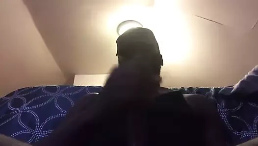 Str8 mastürbasyon onun karanlık çük