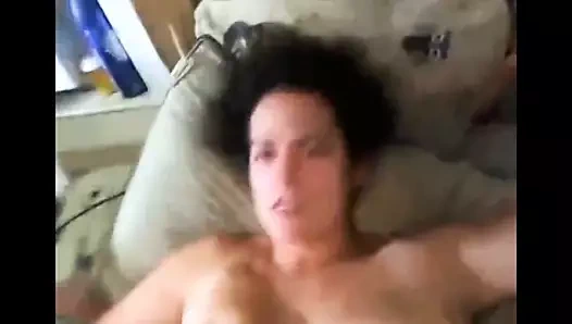 Büyük memeli orta yaşlı seksi kadın ev yapımı