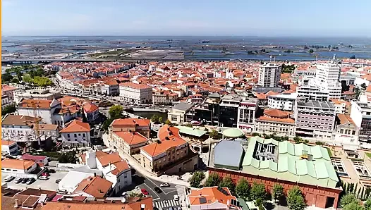 Lilu Moon ve Gina Gerson ile üçlü anal sikiş eğlencesi - bakış açısı