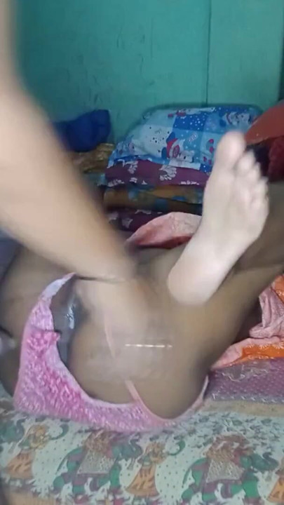 Indian bengali pinki .ajj bete ne condom lagake maa ko choda bahut jor jor se. | Clip 1