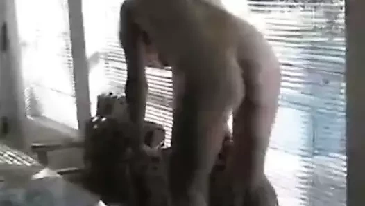 striptizci olmaya çalışmak