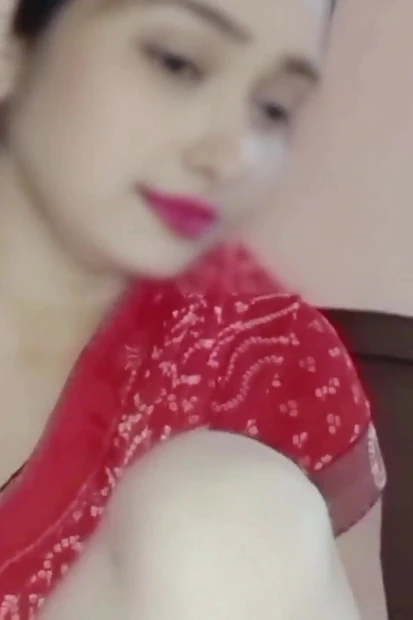 Индийская деревенская девушка и ее сводный брат трахаются, момент секса