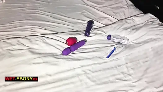 O kadar azgındım ki beni mastürbasyon yaparken görene kadar yardım edemiyordum