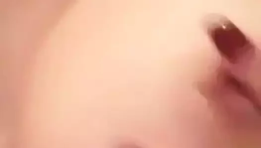 Sıyırma ve meme ucu yalama