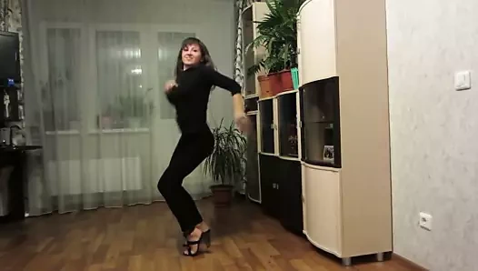 Irina danst voor mij