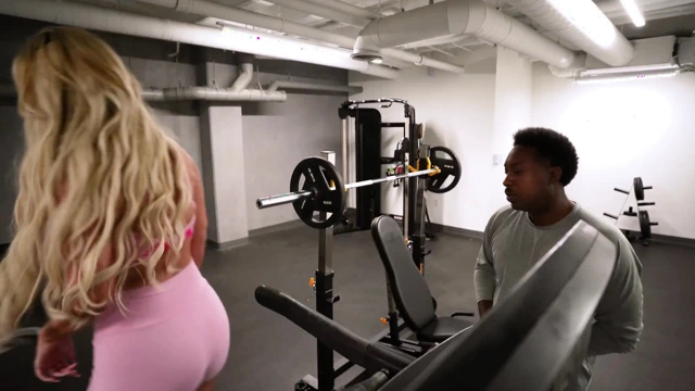 Yeni komşumu siktim