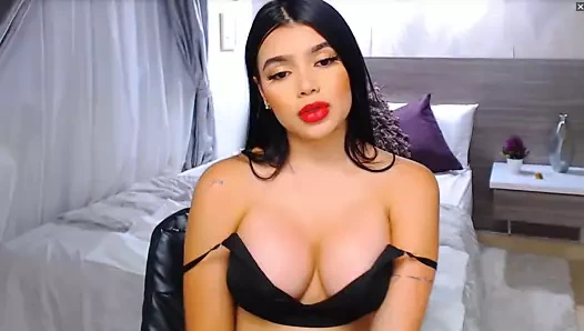 2019-12-21 Sofia Nip Slip 5