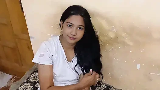 HINTLI ORTA YAŞLı SEKSI KADıN KOMŞUSUYLA SIKIŞIYOR