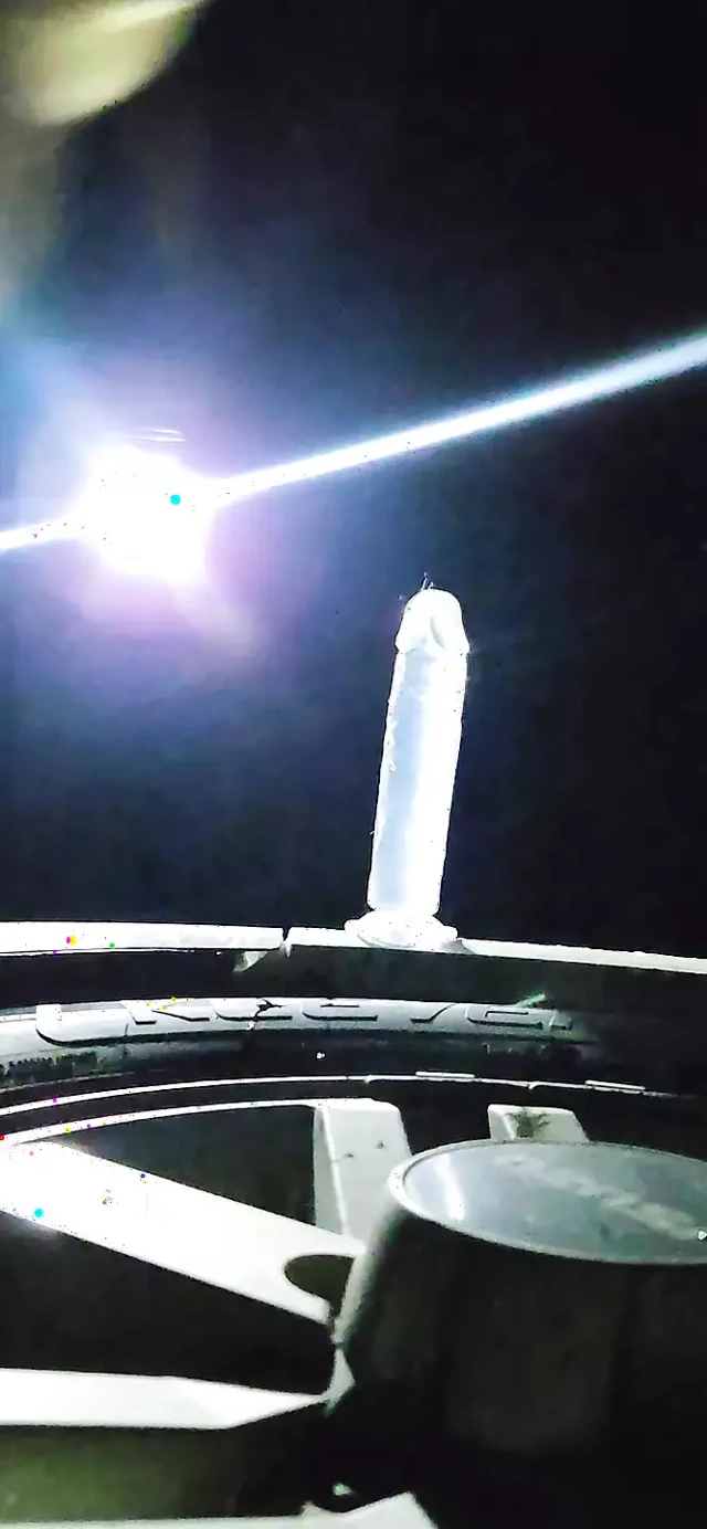 Arabamın yanında 10 inçlik dildo