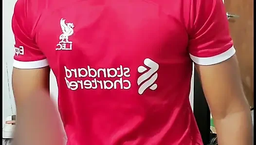 Çok azdım, sikim patlayacakmış gibi hissettim.