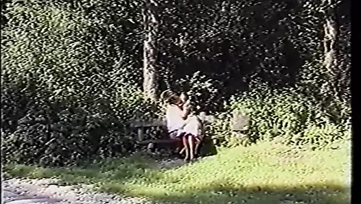 Scharfe girls mit feuchten spalten teil 1 (1988)