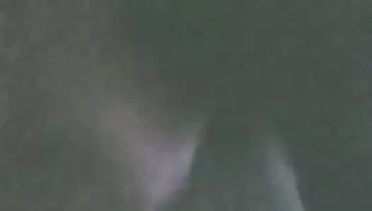 Sulu beyaz sürtük yüzüne boşalıyor