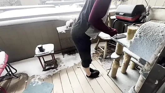 Bu sokaktaki fahişeyi her odada siktim!