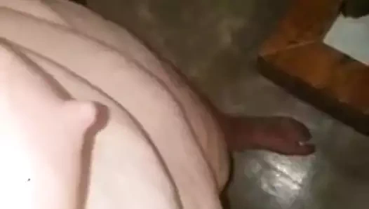 BBW svizzera in bagno