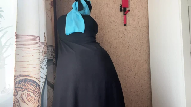 Siyah ıslak külotlu Mısırlı eş esneme sırasında azgın olur