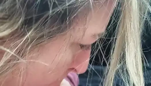 kız arkadaşı beni emiyor