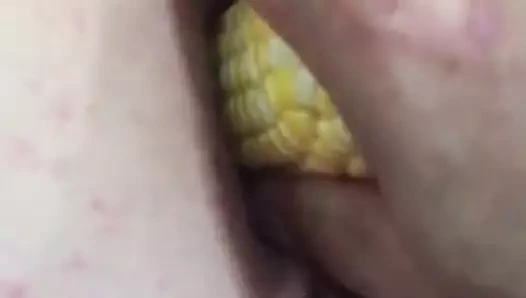 İri güzel sürtük evcil hayvan ezmeli mısır