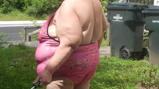 bahçede ayıklayacaktır