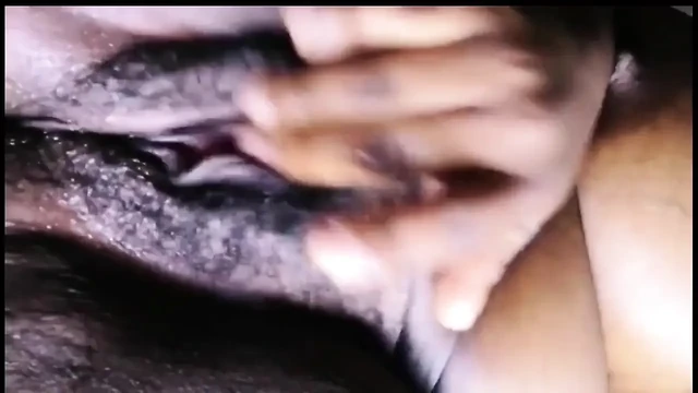 Önce amına mastürbasyon yap ve seni sikiyorum