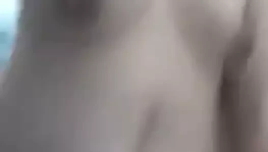 Yüz kitap arkadaşı için Filipinli teyze selfie