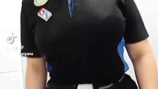 como te debe pesar el culo guarra