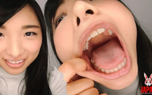 POV Video! Selfie of Mouth and Tongue Observation - Suzu Shiratori
