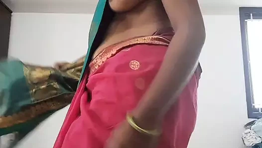 Swetha desi tamil karısı - saree striptiz gösterisi