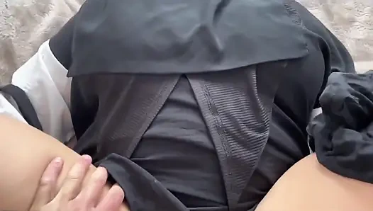 Arap üvey anne seksi temizlik yapıyordu ve yarağım sıkı götüne bindi ve onu siktim