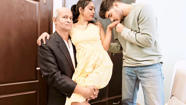 Indian desi bhabhi has hardcore sex with father in law and sucks penis hindi video