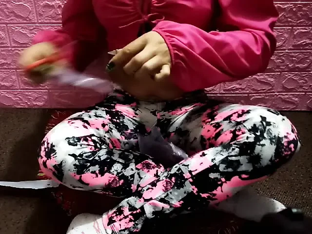 Yeni dildo oyuncağım