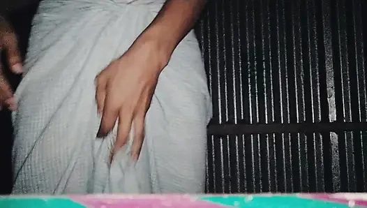 Sert büyük yarakla sert mastürbasyon.