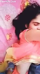 Desi sevimli küçük bebek