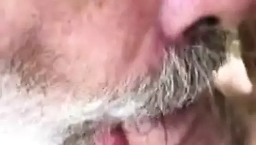 Seyir... büyükbaban ormanda ne yapıyor?