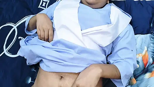 Hintli bangla öğrenci öğretmeniyle romantik sikiş videosu.