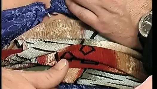 Tamamen serpilmiş memeler - dvd
