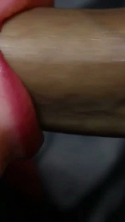 Islak ağza penis sokulmasının çok yakın çekimi | Bölüm 2