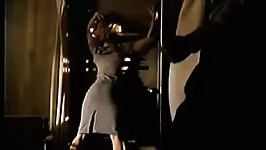 Celerbrity elisabeth shue palmetto içinde frisky almak seviyor