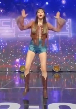 Sonunda onu chuu'nun kalçalarına teslim etme zamanı