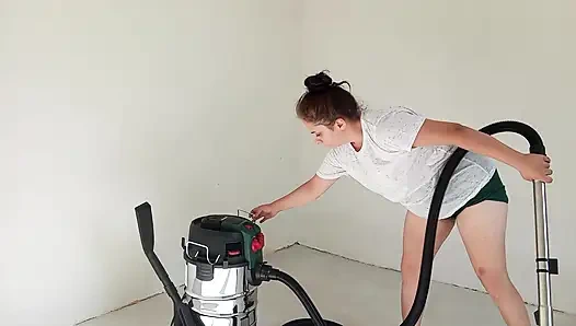 Pawg kız evde vakum