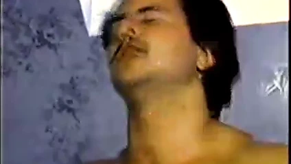 Bağbozumu sarışın bikini sikme