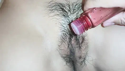 Büyük siyah yarağım ilk kez çok güzel bir arkadaşımın karısının tadını çıkarıyor