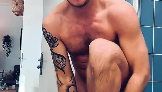 Ateşli duş ve hızlı işeme