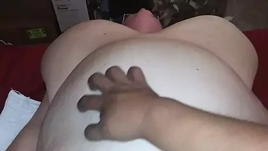 Stacy ve onun üzerinde cinsiyetli vücut