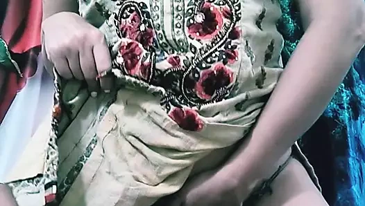 Beni aşkla uyandırıyor - büyük zenci