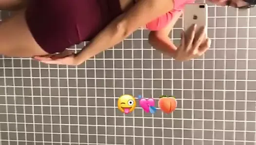 Priscilla'nın götü