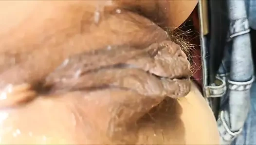 Öğrencinin yol için parası yok. götünü sik.