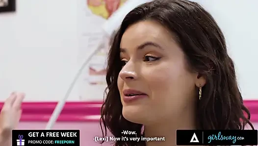 Girlsway - orta yaşlı seksi kadın doktor lexi luna yıllık muayene sırasında güvensiz hasta Dharma Jones ile yaramazlık yapıyor