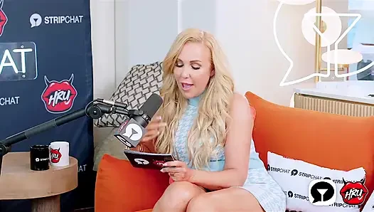 Gerekenlere sahip misin? Isis Love porno denemelerinde çıldırdı
