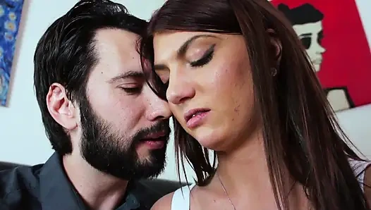 Cassandra Nyx ve yaşlı sapık!